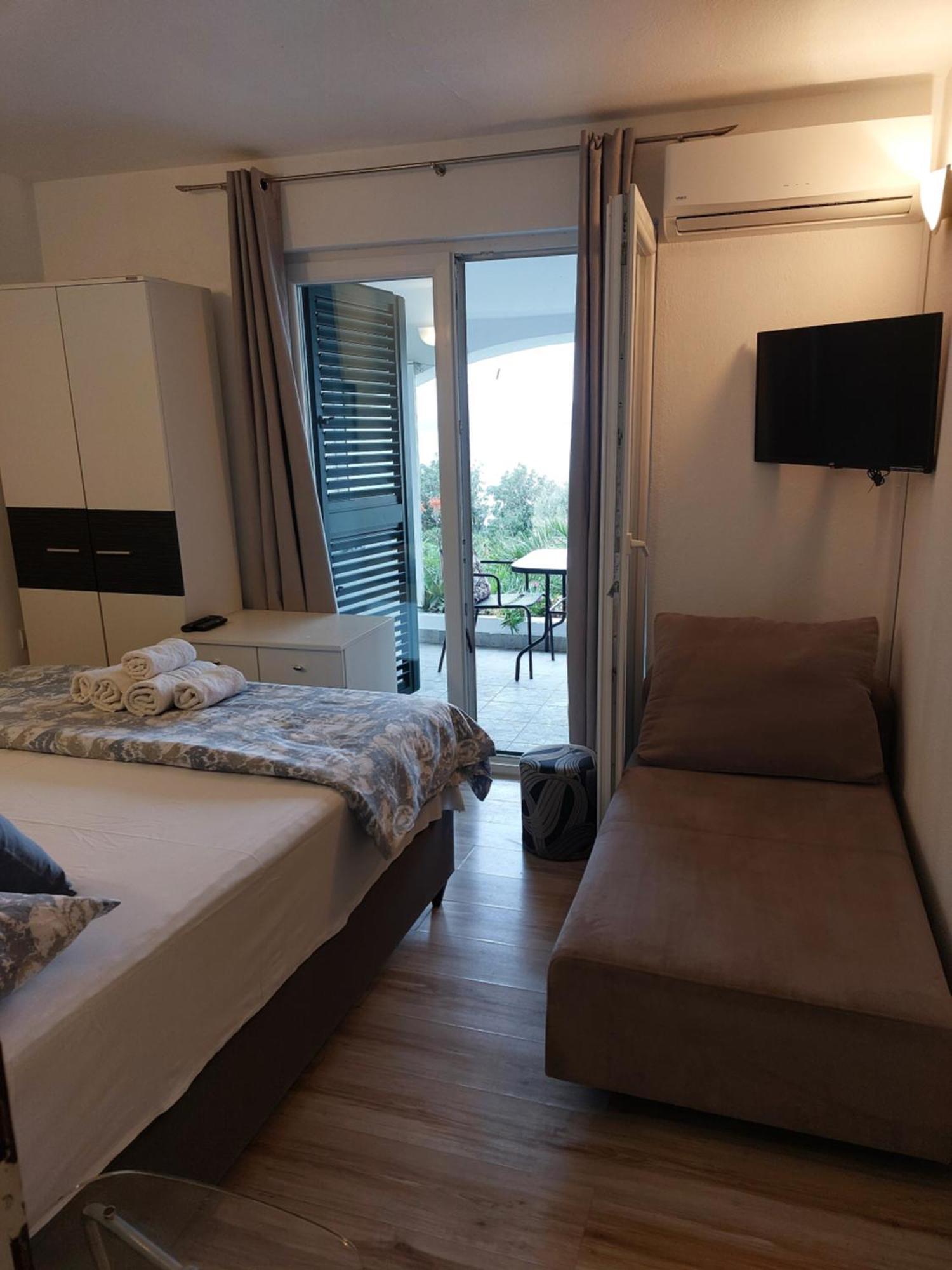 Villa Bratus Promajna Extérieur photo